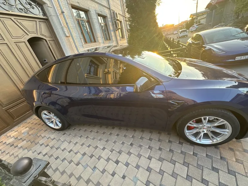 Tesla Model Y Performance 2022 2 Tesla Model Y Performance 2022 2