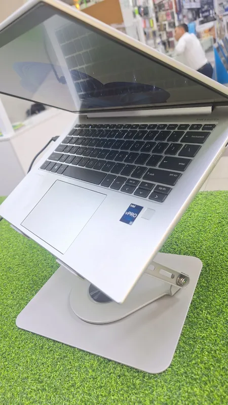 Hp intel core i5 1145G7 sotiladi 2