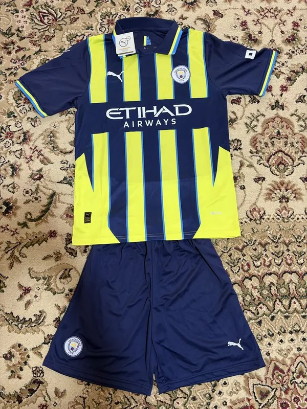 Футбольная форма Manchester City