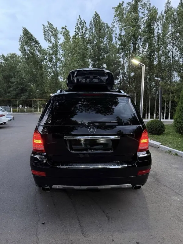 Mersadez Benz GL550 3 Mersadez Benz GL550 3