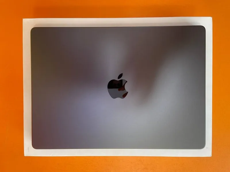 MacBook Pro 14" M4 / 16GB / 512GB — фото 2