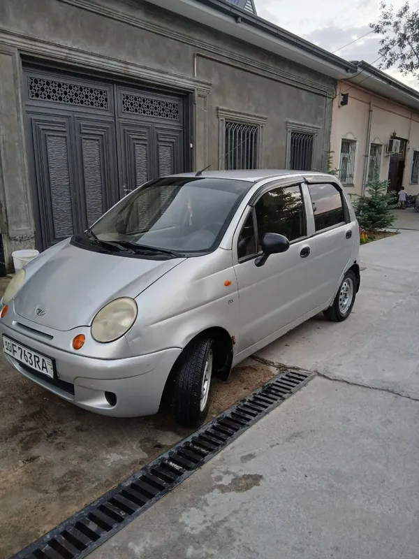 Srochno Matiz sotiladi. Srochno Matiz sotiladi.