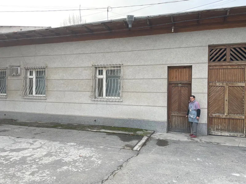 Fargona shaharida uy sotiladi