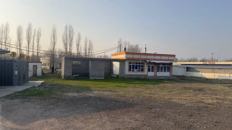 Продаёт участок для бизнеса/ Бизнес учун ер участкаси сотилади Продаёт участок для бизнеса/ Бизнес учун ер участкаси сотилади