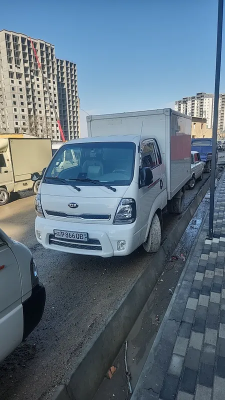 Kia bongo 3 2022 Gm бартер бор