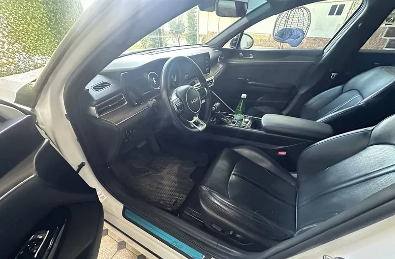 Kia K5, двигатель 2 л, комплектация Full 3 Kia K5, двигатель 2 л, комплектация Full 3