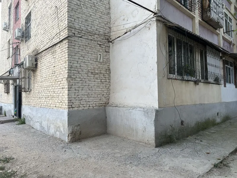 Срочно Продаётся квартира под комерцию Кибрайский район Цент Хокимият 1 Срочно Продаётся квартира под комерцию Кибрайский район Цент Хокимият 1