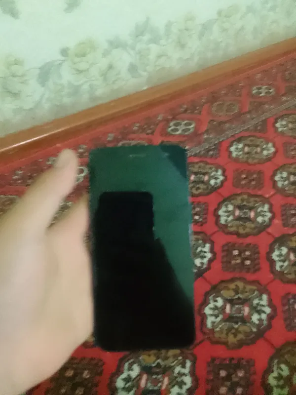 Samsung galahy Ji 2 telefoni narxi150.000 ming som — фото 1