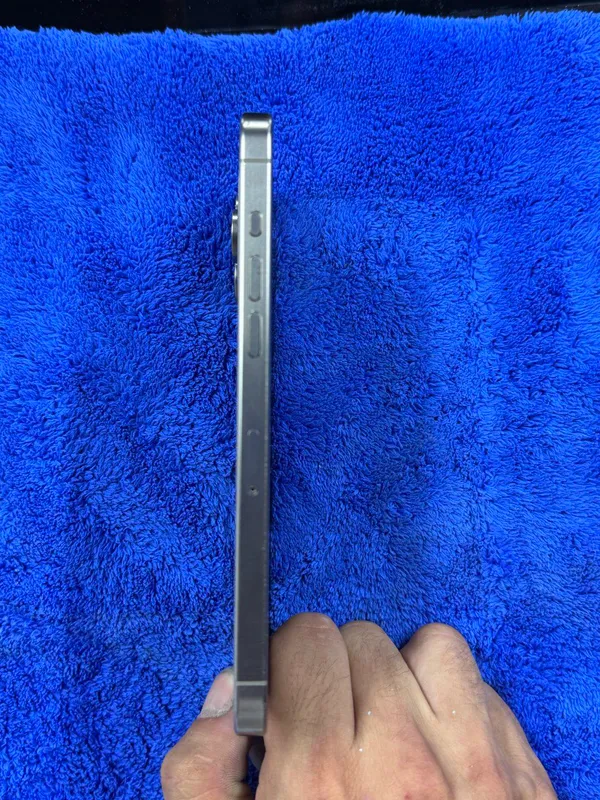 Iphone 15 pro max 256 GB 3