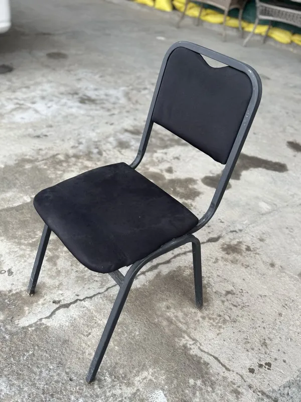 Ofisniy mebel srochna sotiladi 6 Ofisniy mebel srochna sotiladi 6