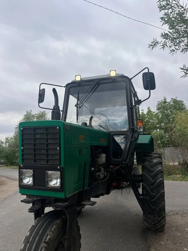 Belarus mtz 80 x 4 Belarus mtz 80 x 4