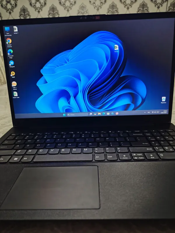 Lenovo V15 G2 IJL 1 Lenovo V15 G2 IJL 1