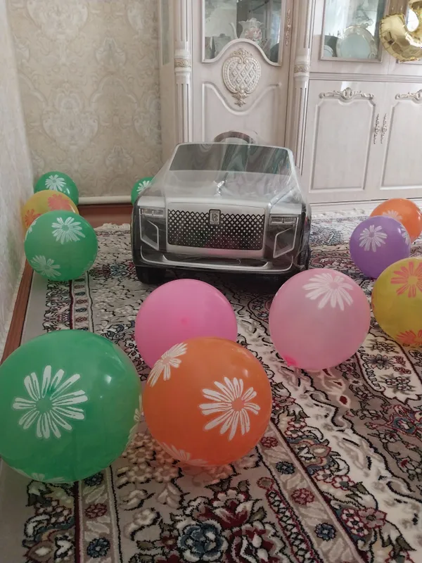 машина сотилади
