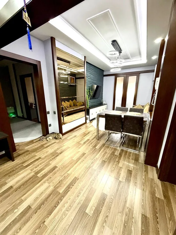 4 xonali kvartira, 150 m2, Mirobod 3