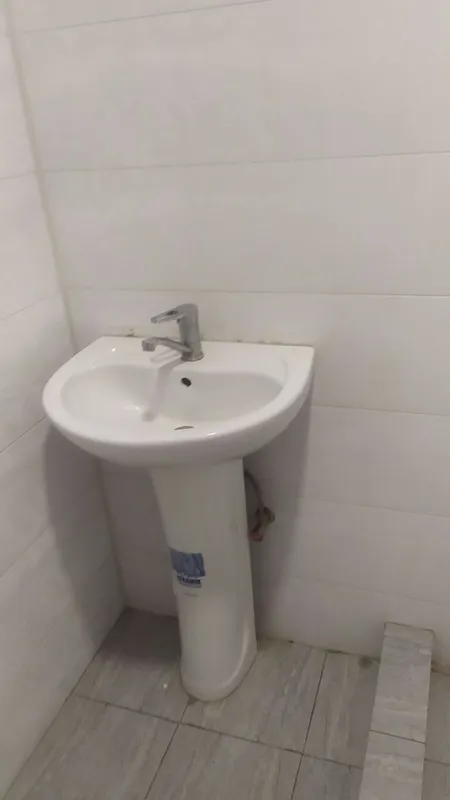 Kvartirani oldi metro gga yaqin 3 Kvartirani oldi metro gga yaqin 3