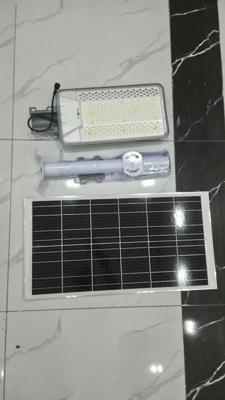 Solar lamp 400w Quyoshli projektor 400w 3 Solar lamp 400w Quyoshli projektor 400w 3