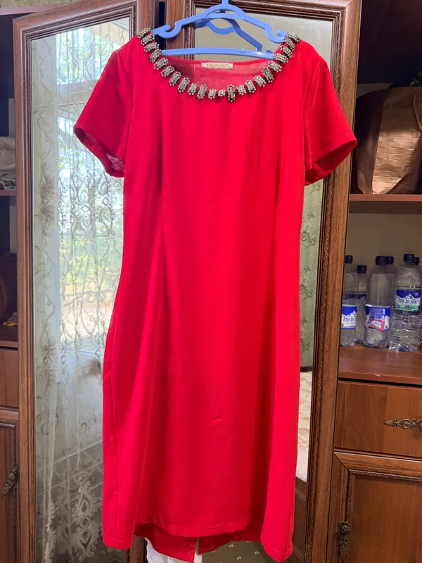 Qizil rangdagi ajoyib ko‘ylak❤️😍 2 Qizil rangdagi ajoyib ko‘ylak❤️😍 2