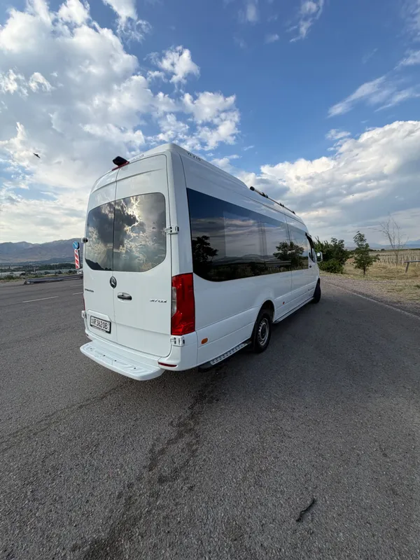 Sprinter bez probega po Uzbekistanu 3 Sprinter bez probega po Uzbekistanu 3