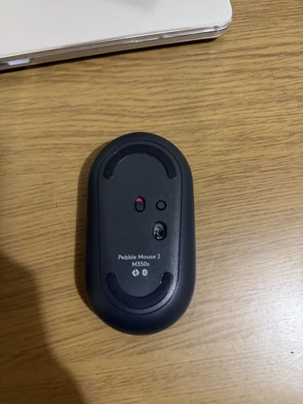 Мышь Logitech Pebble Mouse 2 M350S — фото 3
