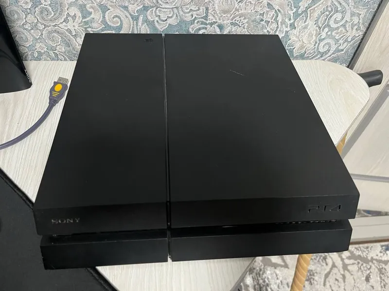 Sony PlayStation 4 Fat