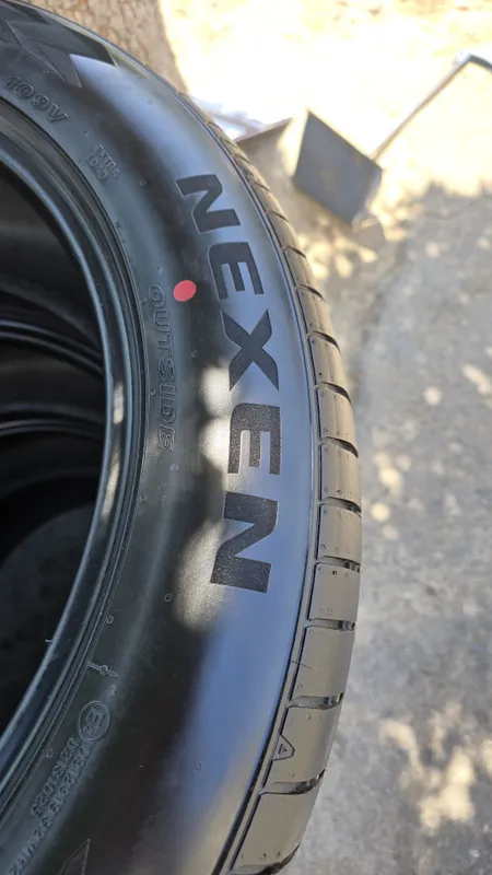 255/50/R20 nexen nfera 3