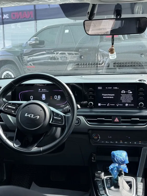 Kia seltos 2023 sotadi 8 Kia seltos 2023 sotadi 8