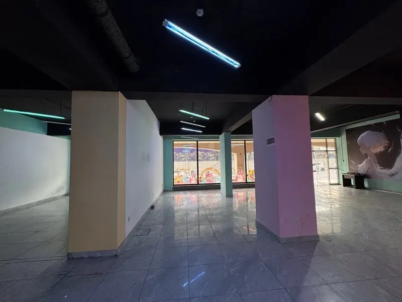 Аренда помещения на Seoul mun 560м2 и 160м2 можно взять по частям — фото 2
