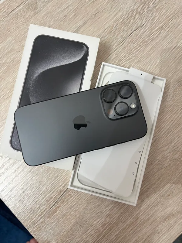 Iphone 15 pro 3