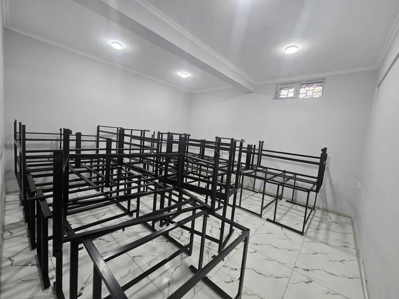 Jami markazida bino ijaraga beriladi. Mebel va ehtiyot qismlar do‘koni uchun 6 Jami markazida bino ijaraga beriladi. Mebel va ehtiyot qismlar do‘koni uchun 6