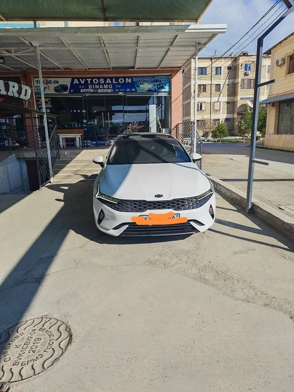 Прадаетса к5 панарама криша 2021/2022 год радное краска — фото 6