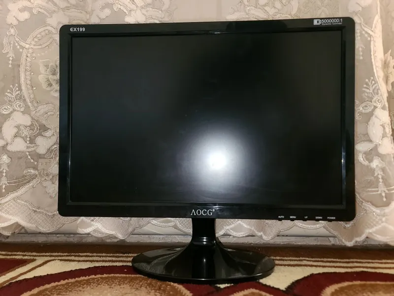 Pc manitor 19 dyumli hd+ 75 HZ 1 Pc manitor 19 dyumli hd+ 75 HZ 1