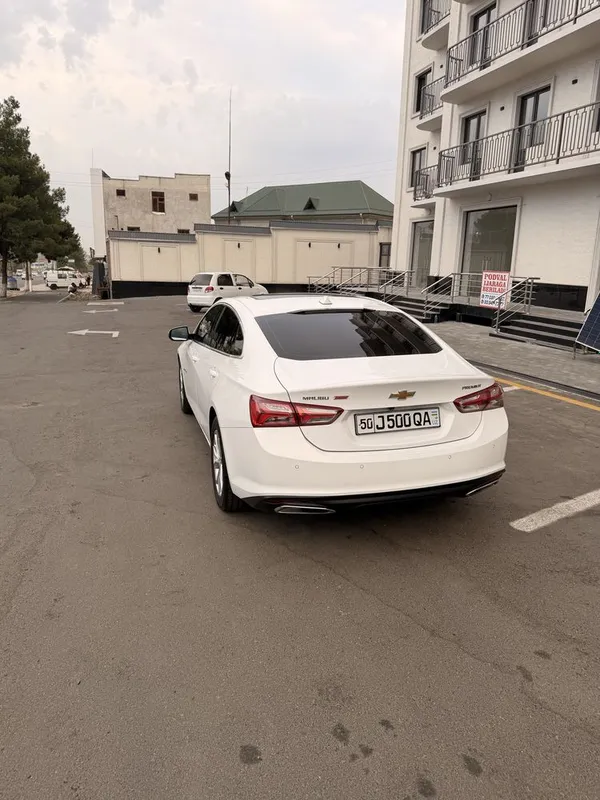 Malibu premier 2021й холти зур 3 Malibu premier 2021й холти зур 3