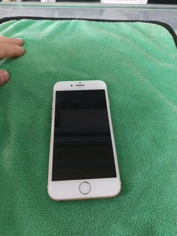 iPhone 6s 2 iPhone 6s 2