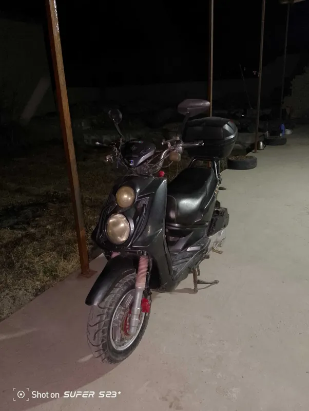 Skuter sotiladi. Motor yangi qo‘yilgan. 3 Skuter sotiladi. Motor yangi qo‘yilgan. 3