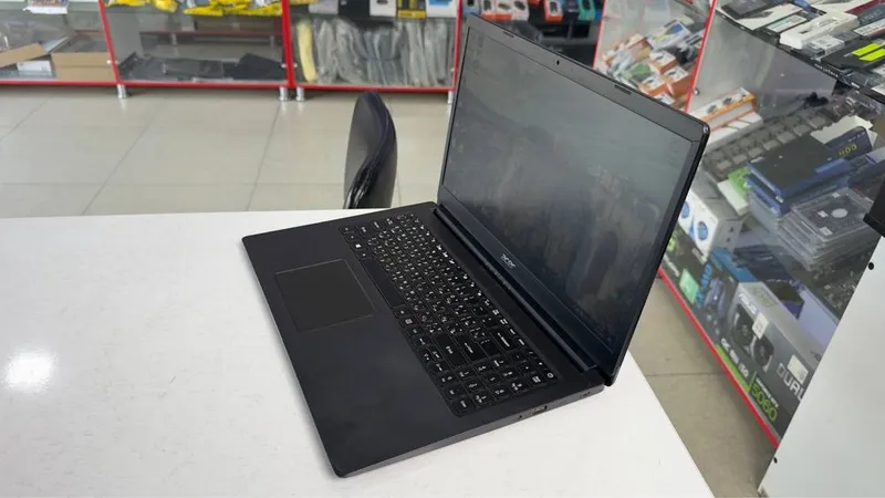 Acer office Noutbuk seleron N4020 DDR4 4/500 hdd holati yaxshi — фото 2
