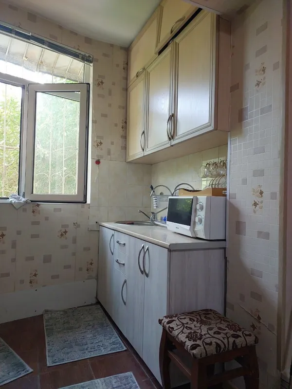 1/2/16 Nukus ko‘chasi, Glinka, mebel va texnika bilan 7