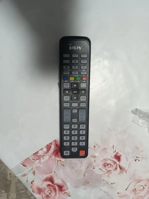 Продаётся телевизор Artel 2