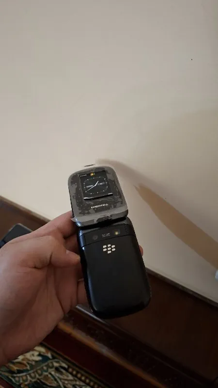 Black Berry 9670 3 Black Berry 9670 3