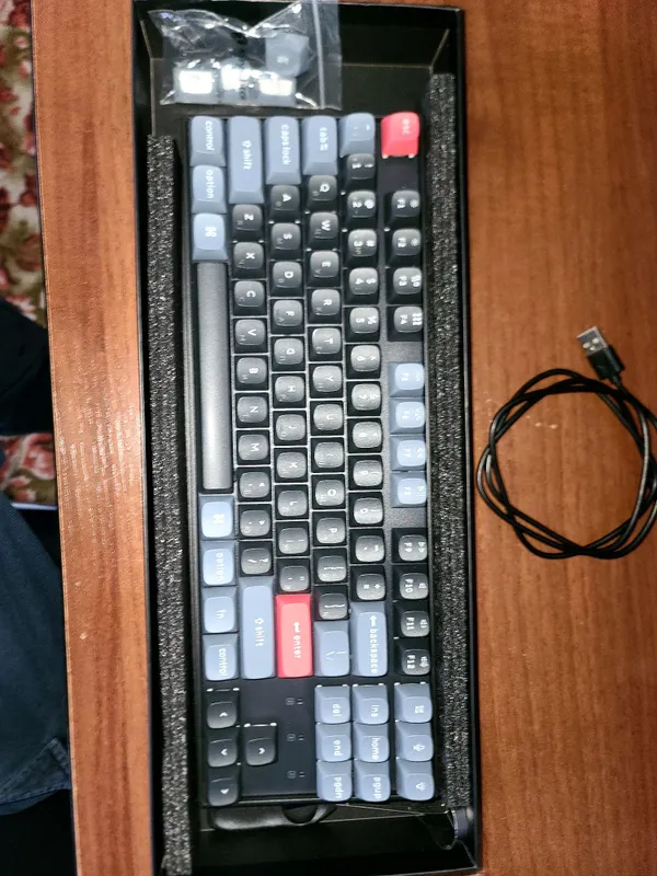 Keychron K8 pro yangi holatda 4 Keychron K8 pro yangi holatda 4