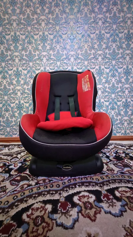Продам надежное детское автокресло Goodbaby 9-18кг — фото 2