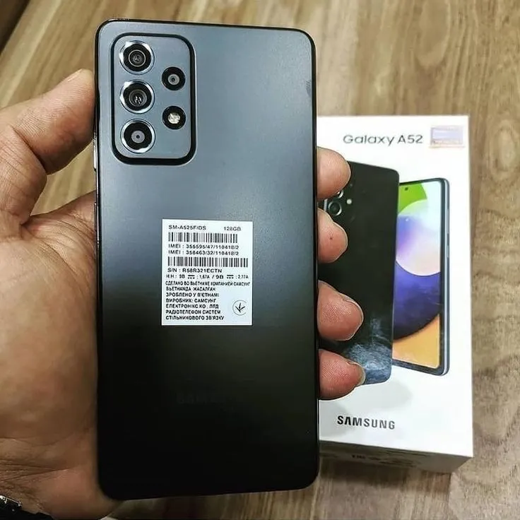 Samsung Galaxy A52 Samsung Galaxy A52