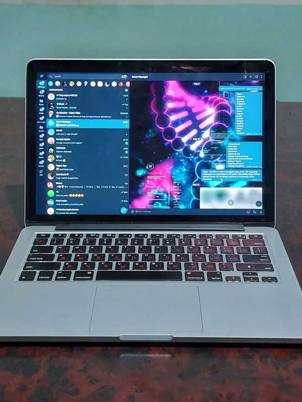 MacBook Pro A1502 — фото 4