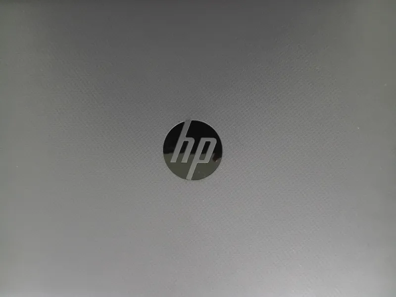 HP intel core i5 Ram 4. xotira 1Tera