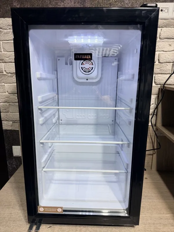 Продаются холодильники. 98 м.