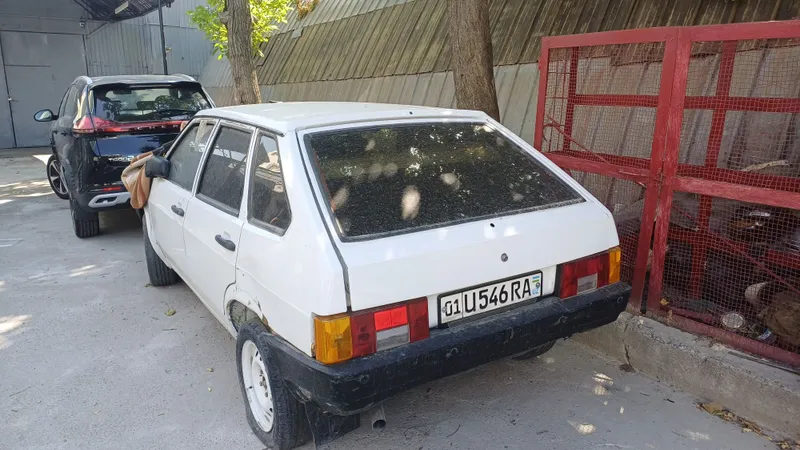 2109 lada sotiladi