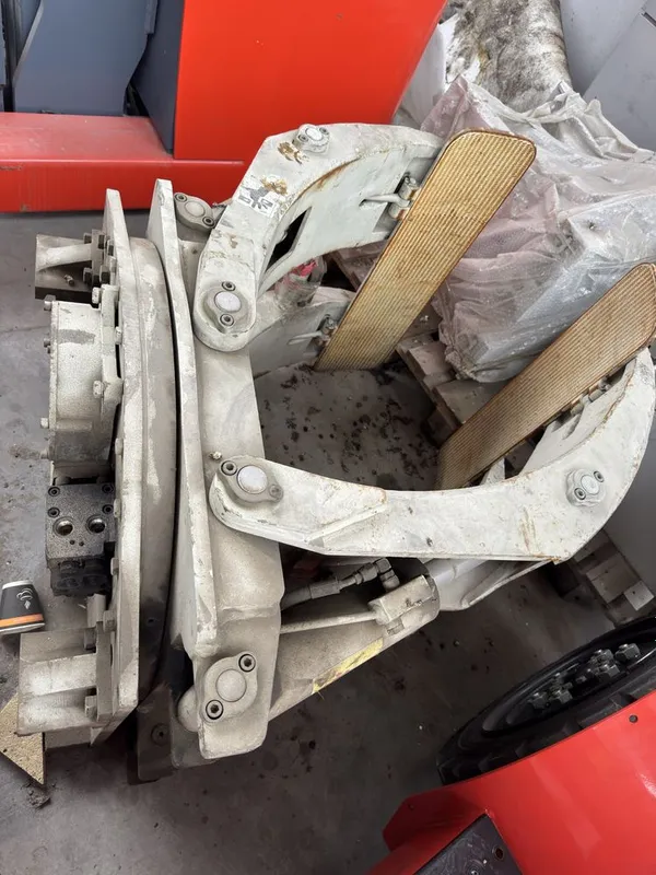 Forklift uchun Roll Clamp 1.8 metr Qog‘oz rulon va bochka ushlagich — фото 2