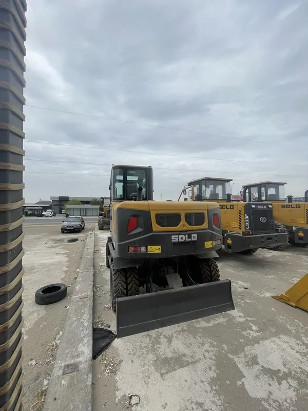 Ekskovator SDLG EA795F Qarshi filiali 3