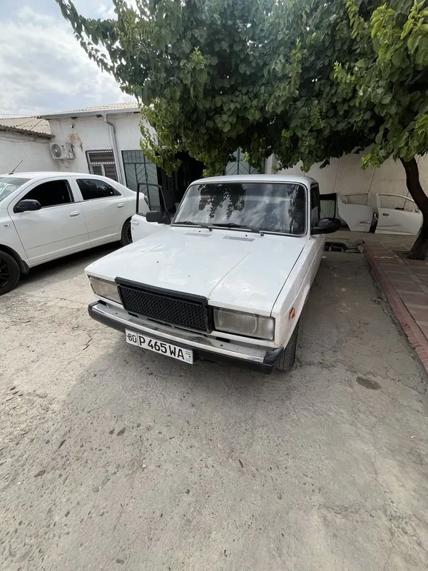 Lada 2107 srochno sotiladi