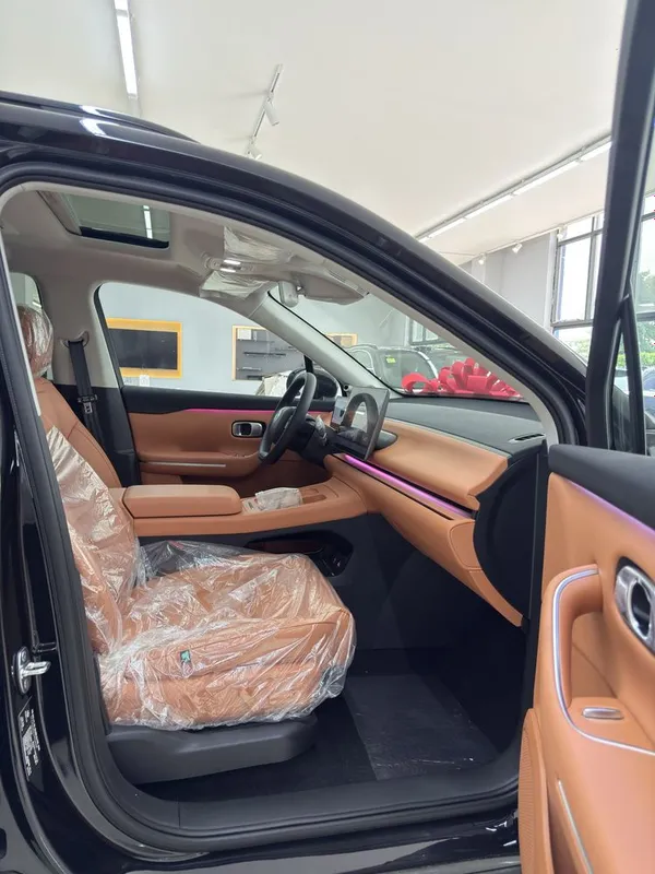 Leapmotor C16 580KM Premium Dop Opsiya FULL — фото 8