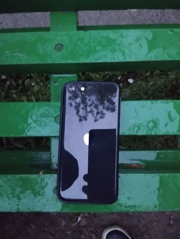iPhone se с гарантией
